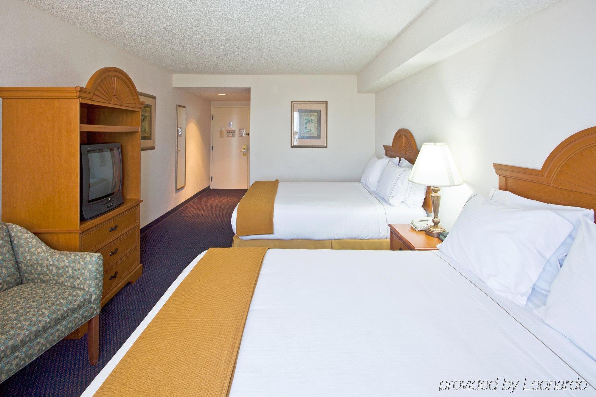 Holiday Inn Express Hotel & Suites Bonita Springs/Naples By Ihg Cameră foto